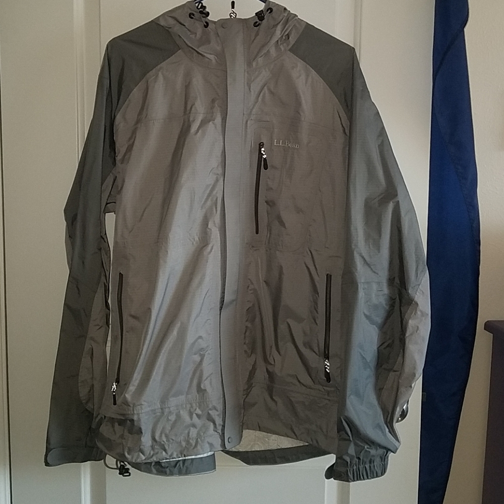 L.L Bean waterproof shell mens XL